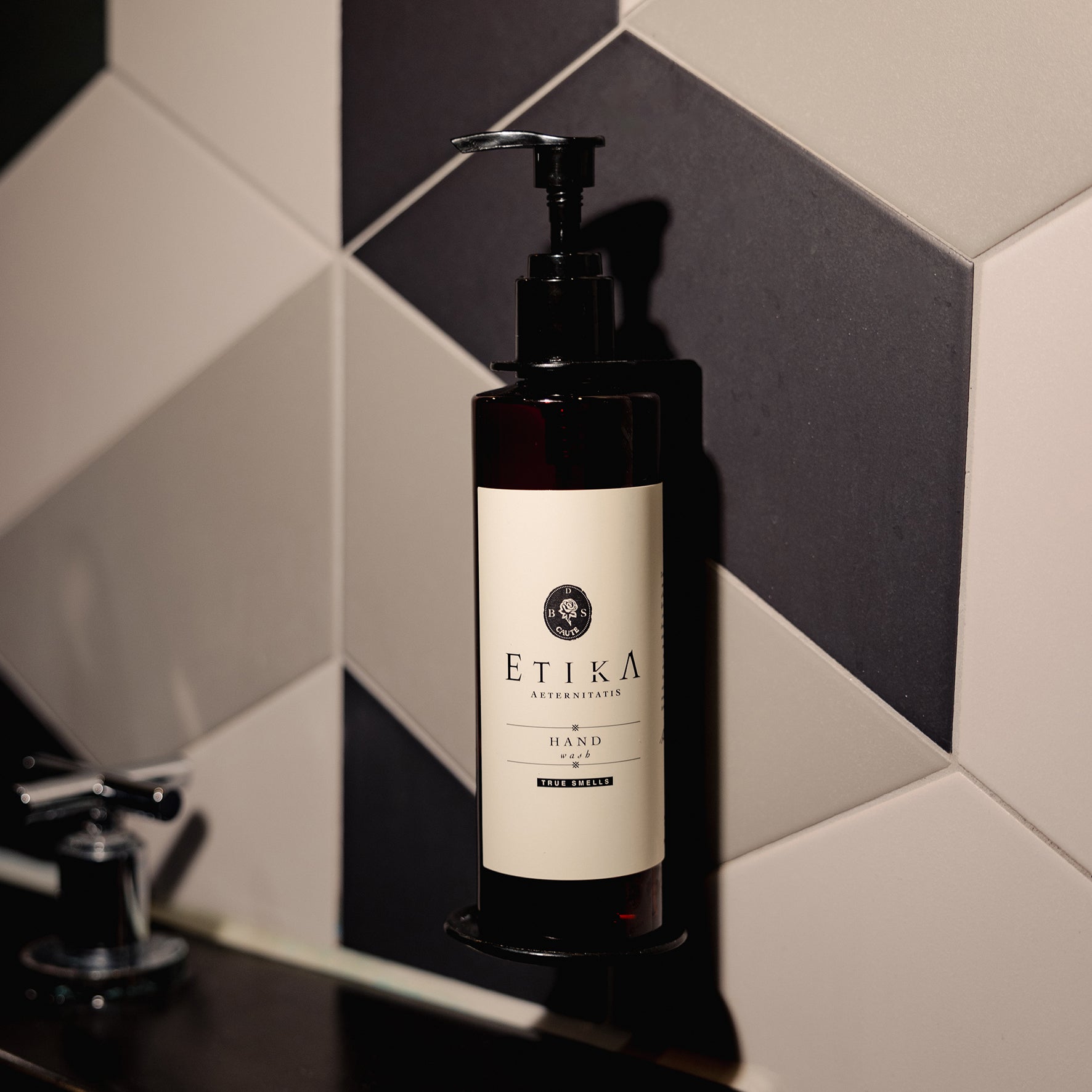 Shampoo | 400ml bottle | EtikA